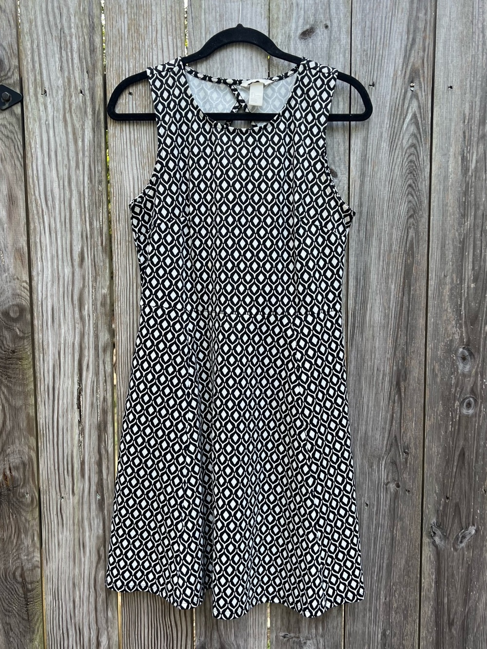 H&M Black And White Sleeveless Open Back Skater Dress Women’s Large